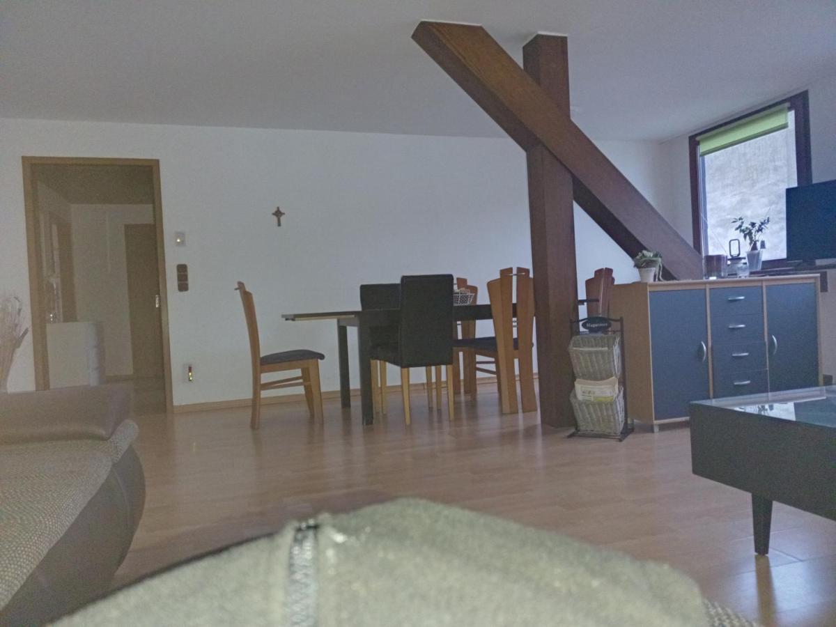 Zentrale Ferienwohnung mit Blick auf die Paulinskirche Trier Exterior foto